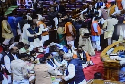 bjp attacks again on samajwadi party in vidhan mandal.
