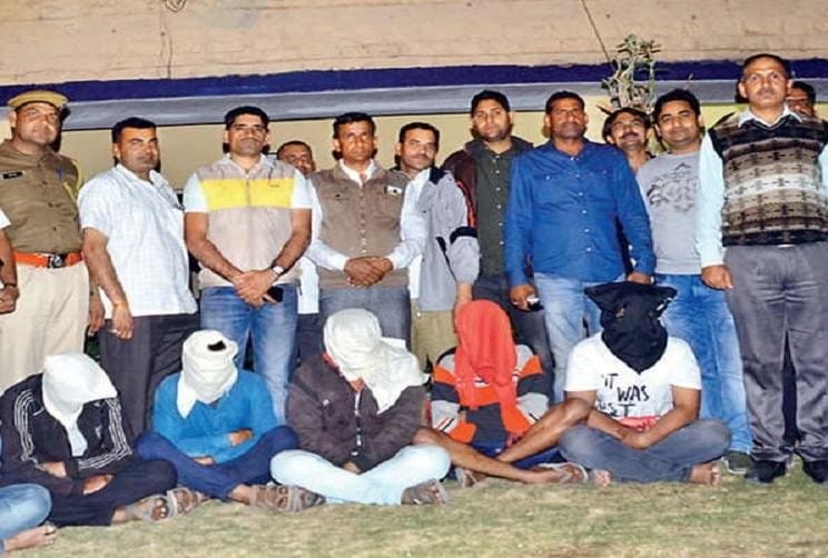 Rajasthan Axis Bank Daketi Attempt Fail In Jaipur, 8 Accused Arrest From Jodhpur And Jaisalmer