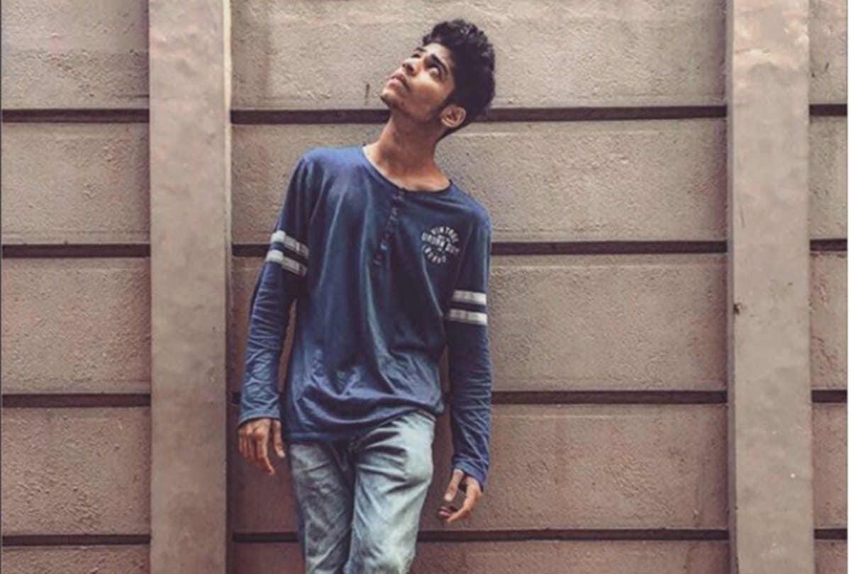 after priya prakash varrier her leading hero roshan abdul rahoof also famous