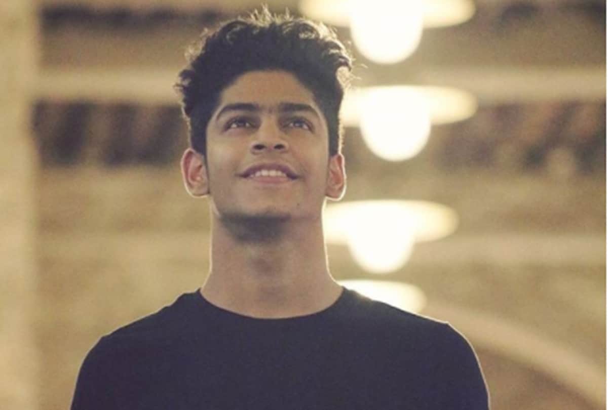 after priya prakash varrier her leading hero roshan abdul rahoof also famous