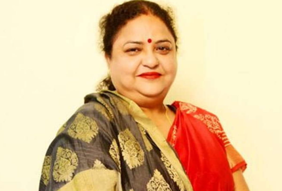 mahoba and pilibheet chakabandi officer suspended by anupama jaiswal