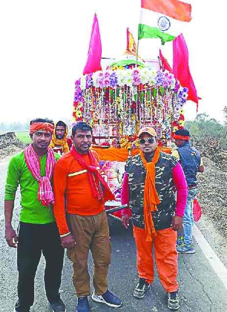 Kanvadiya fastly moving towards the destination