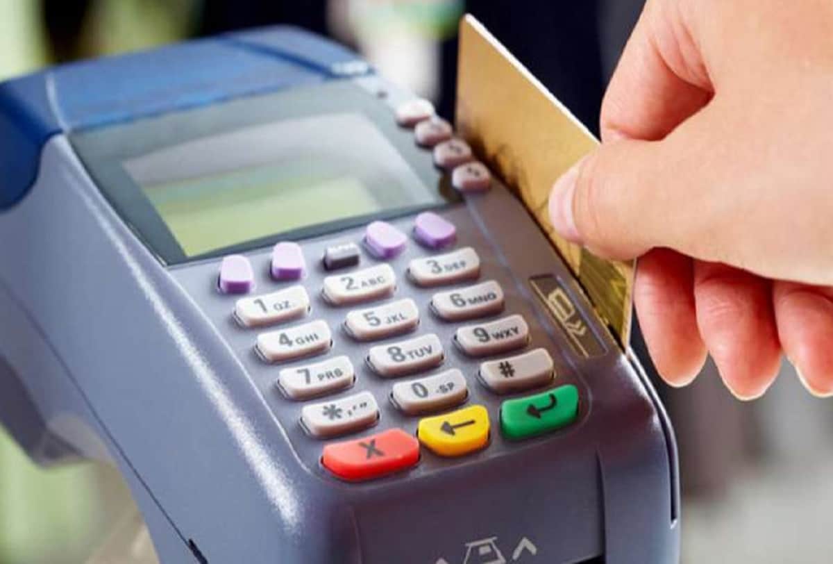 Strange things happened in america a man called himself santa claus paid shopping bill for all