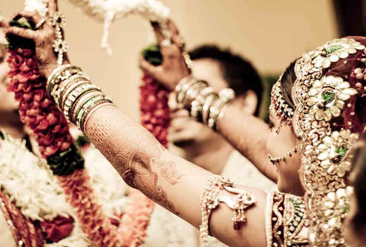 when mark sheet of 10th stop wedding