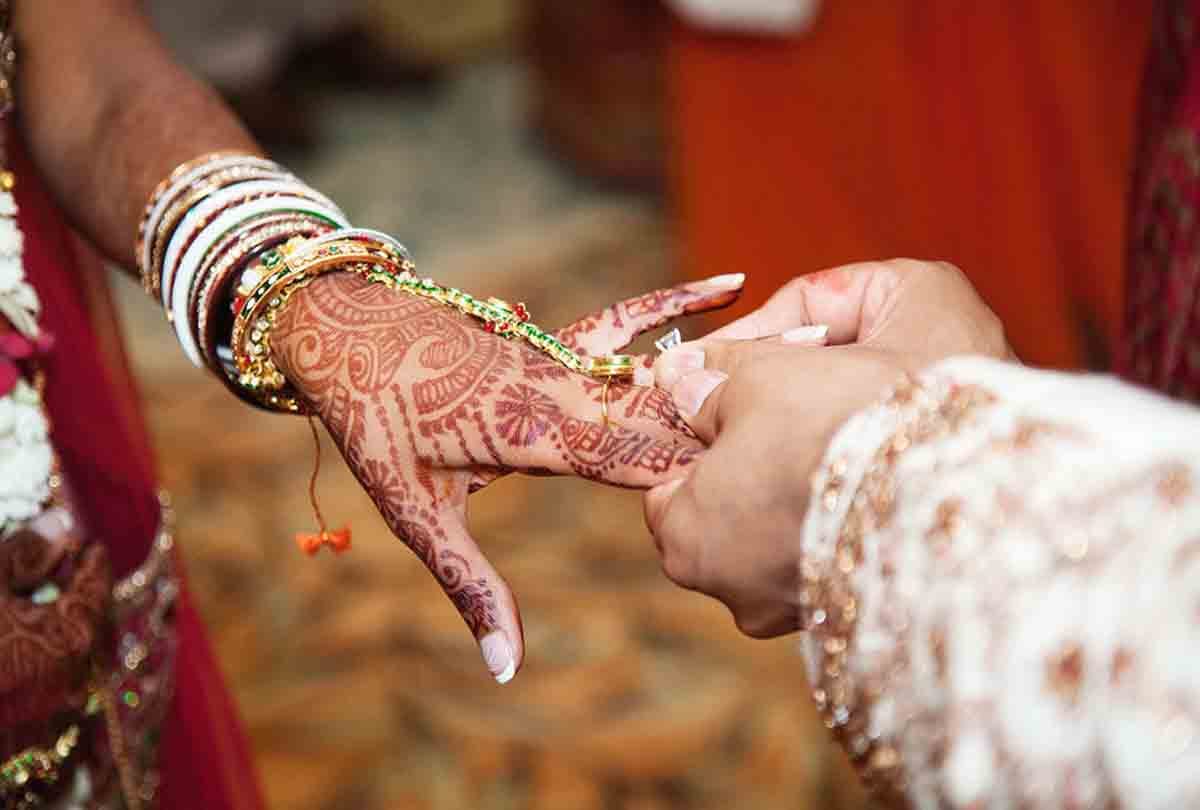 when mark sheet of 10th stop wedding