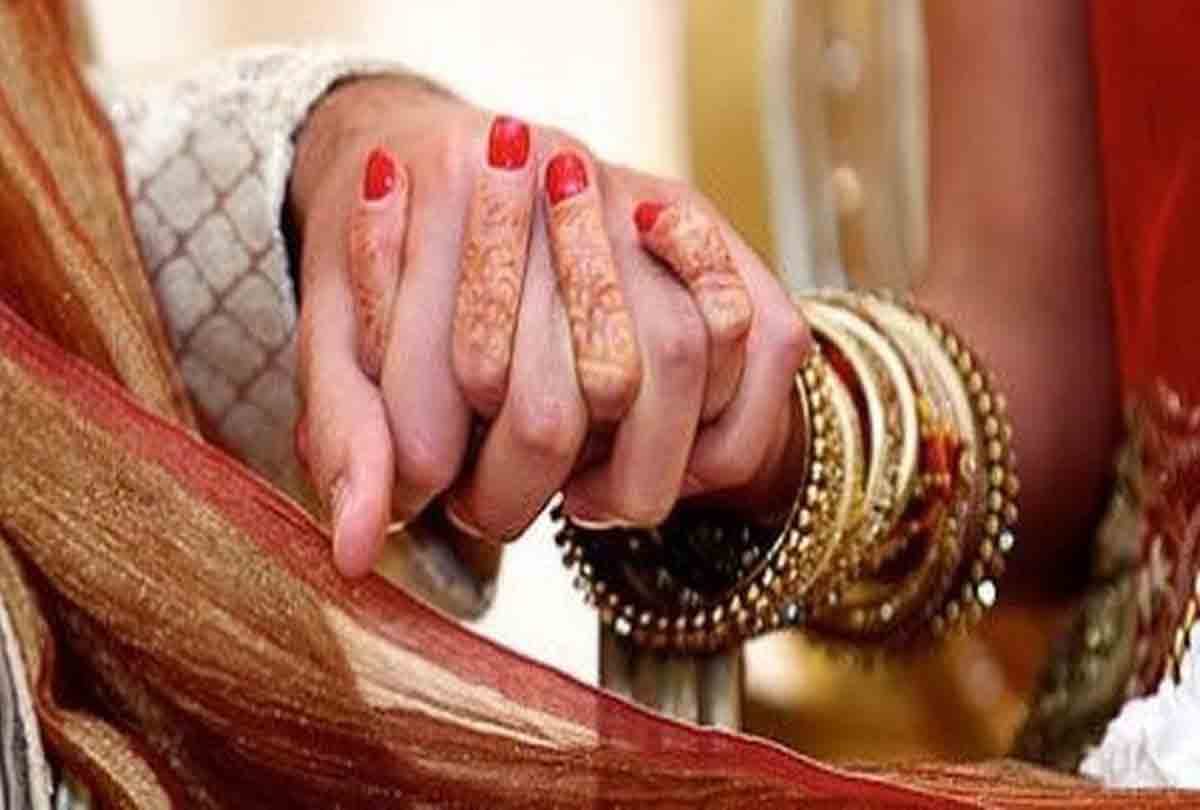 when mark sheet of 10th stop wedding