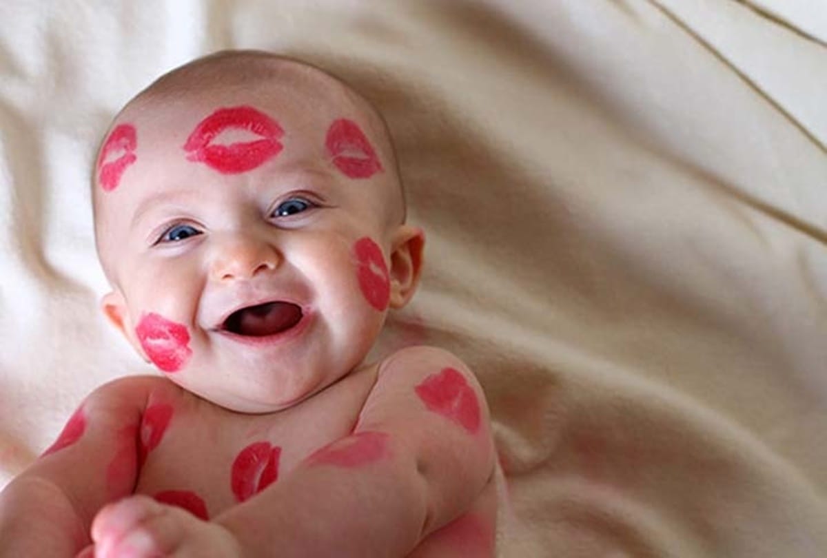 Kiss Day 2018 Weird Facts About Kissing