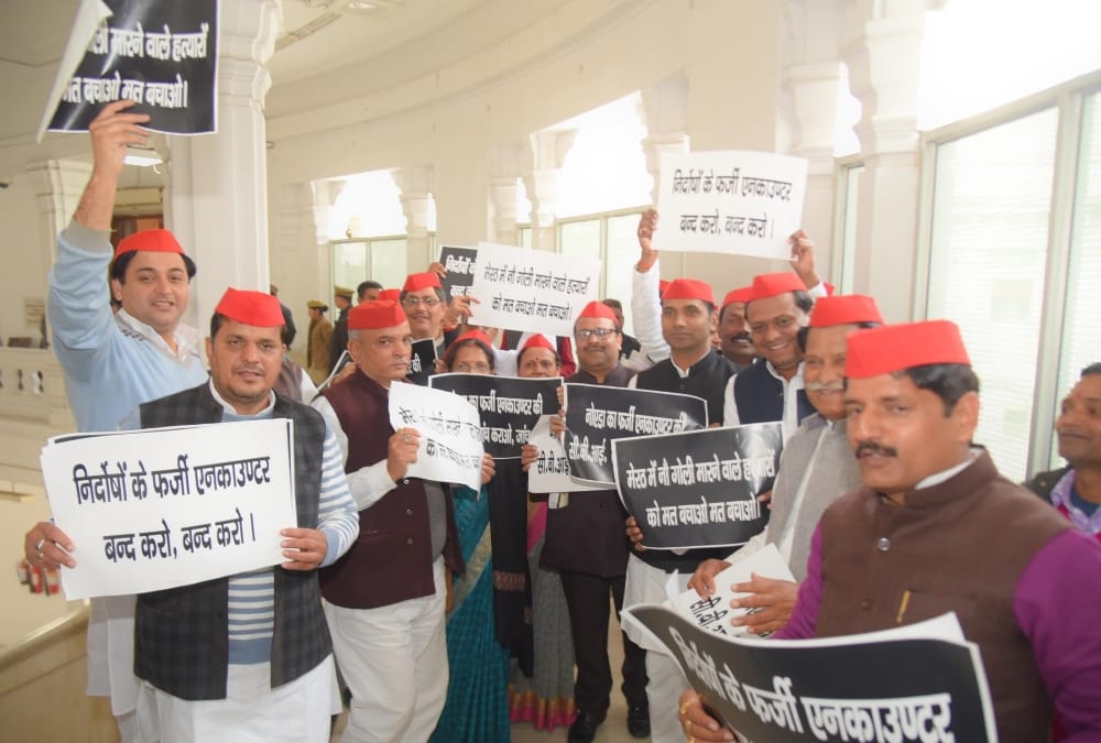 opposition wants cbi probe in noida and mathura encounter case.
