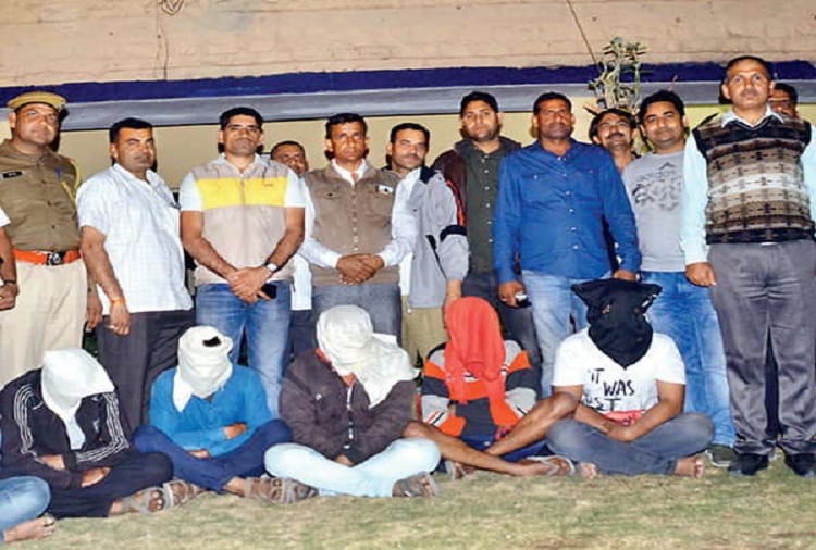 Rajasthan axis bank daketi attempt fail in jaipur, 8 accused arrest from jodhpur and jaisalmer