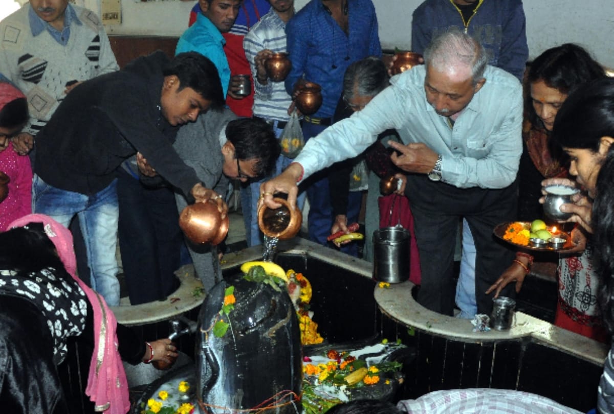 people of delhi ncr celebrated mahashivaratri 2018, view pics