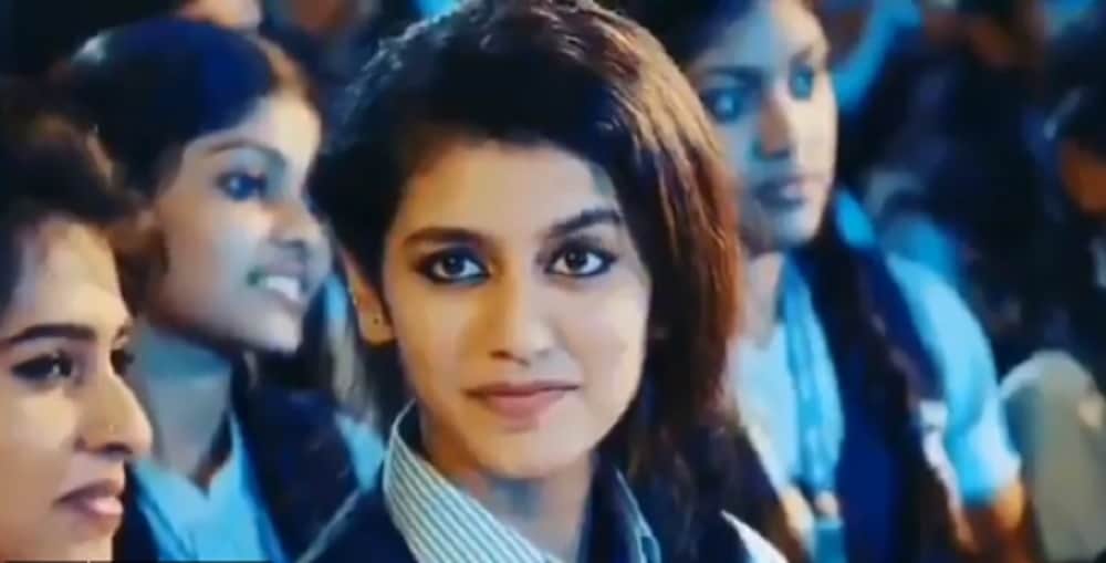 priya prakash varrier thanks her fan by winking her eyes in the new video posted for fans