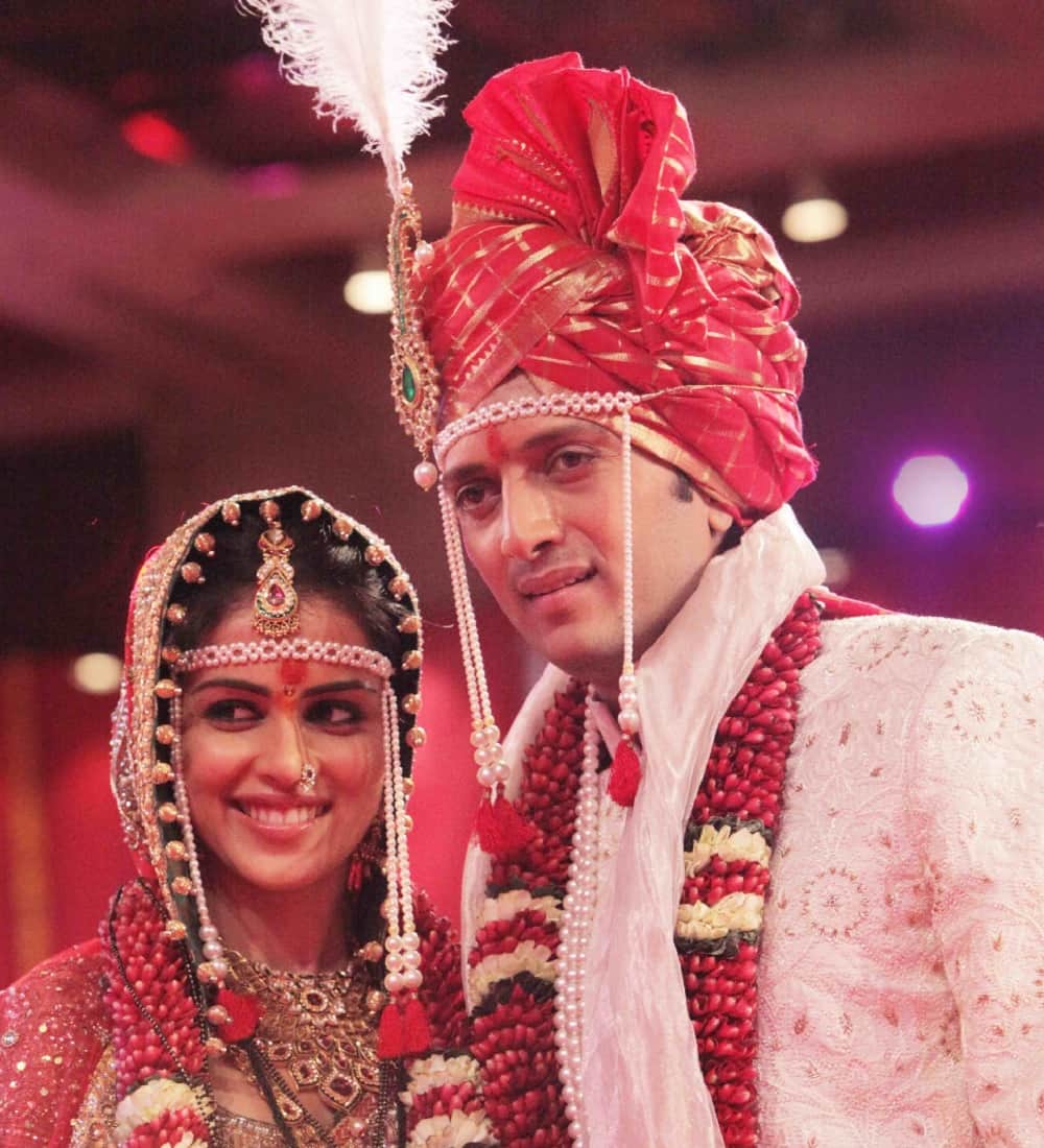 5 bollywood actors who love their wives a lot