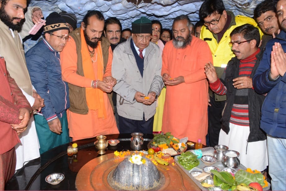 Maha Shivaratri‬ puja 2018 in lord shiva temple dehradun