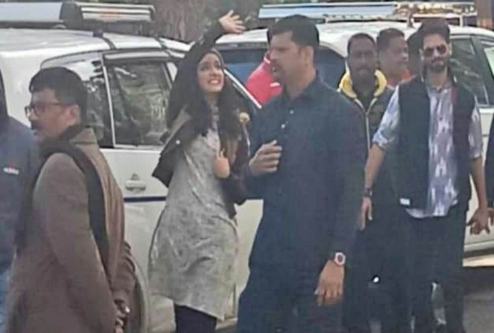 Shahid Kapoor and Shraddha Kapoor stay in This Hut In Uttarakhand at batti gul meter chalu shooting