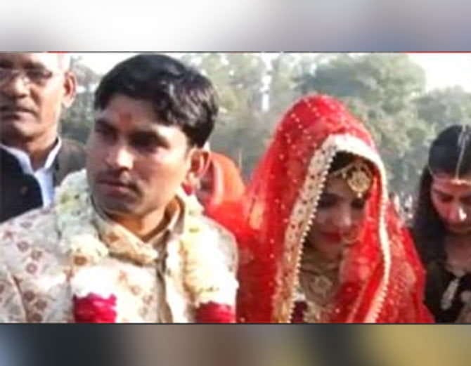 unique marriage, village boy brought his bride via helicopter