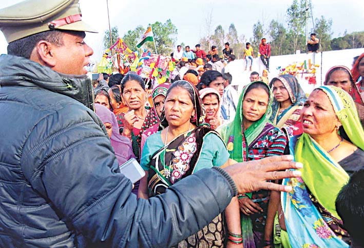 ruckus on DJ in moradabad