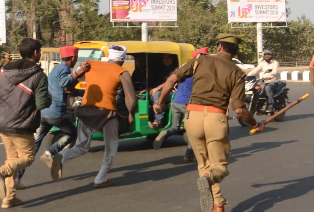 samajwadi student union beaten by police in five kalidas road
