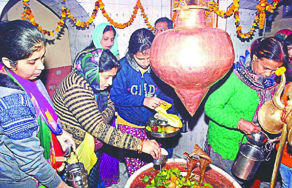 Shiva's Jalabhishek on the second day