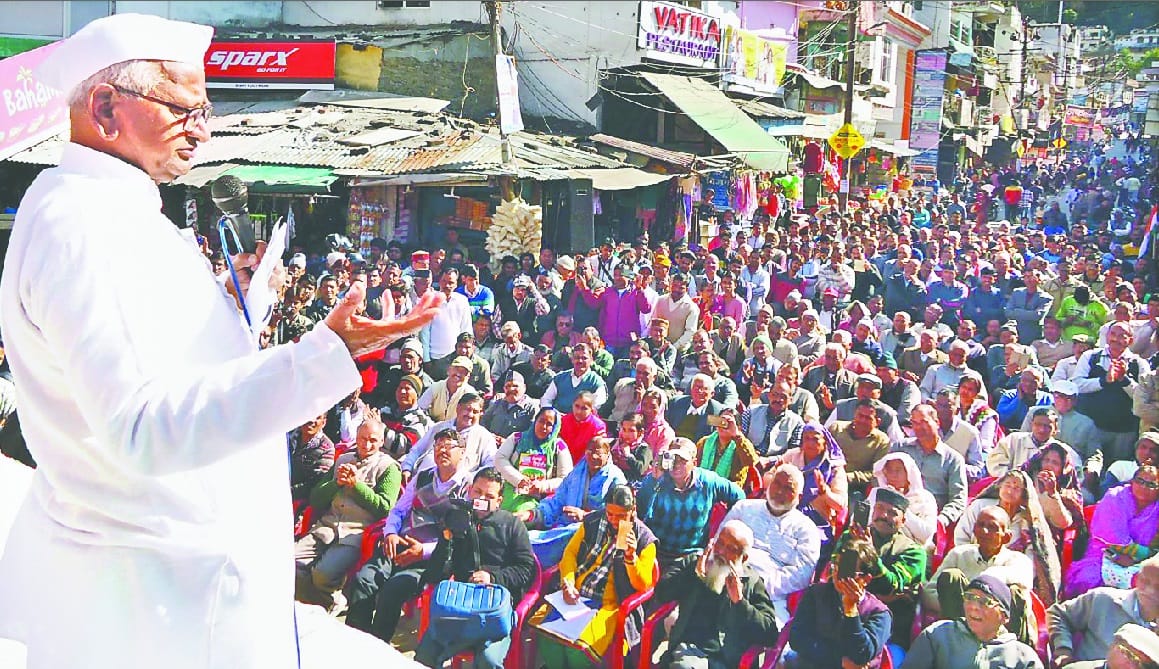 Anna Hazare fire on narendra modi in uttarakhand