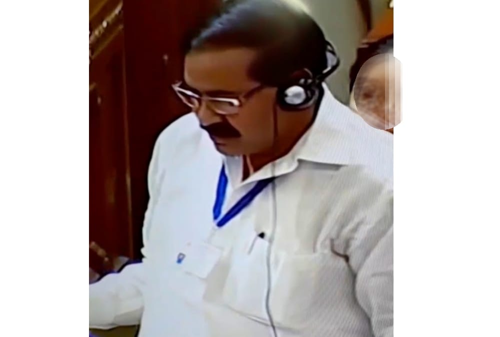 ak 47 and ak 56 should be given for the security of MLAs.