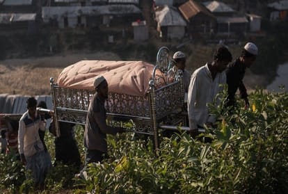 Dhaka: Where the dead do not have two yards of ground