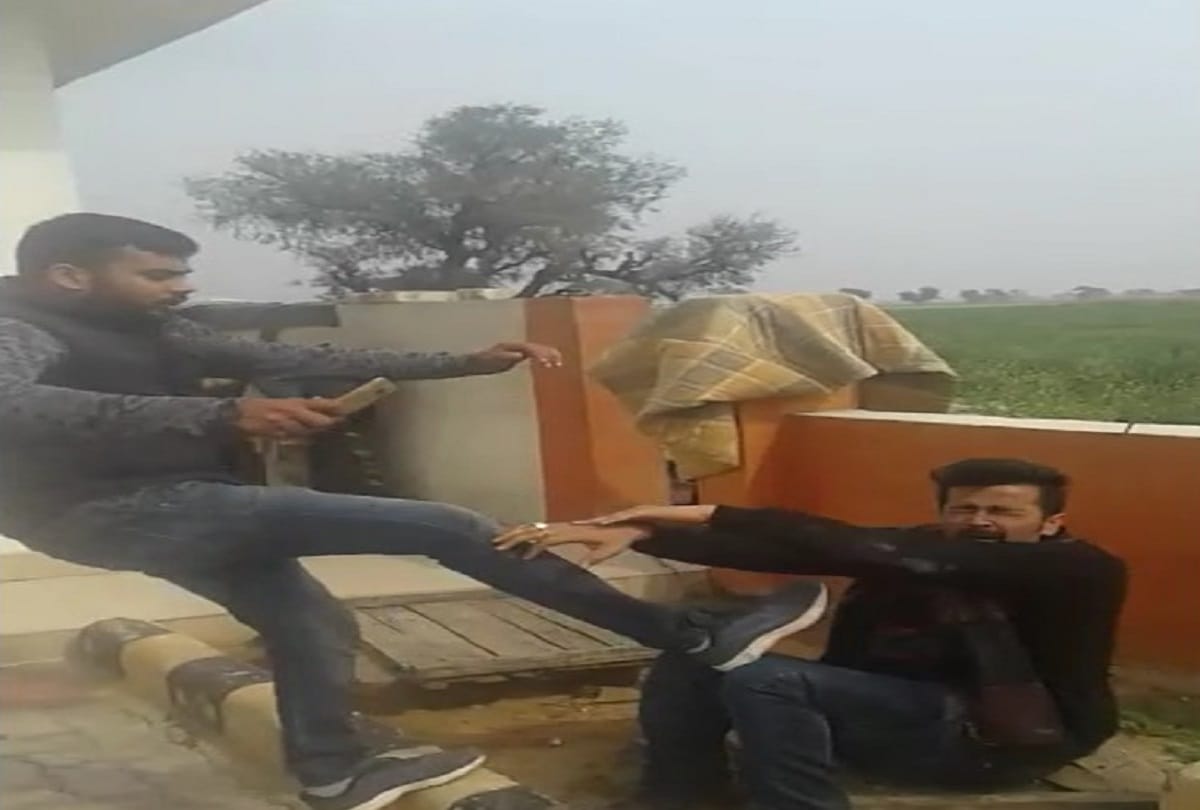 rajasthan bharatpur a corporation member beaten 