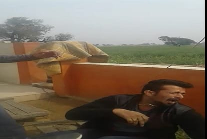 rajasthan bharatpur a corporation member beaten 