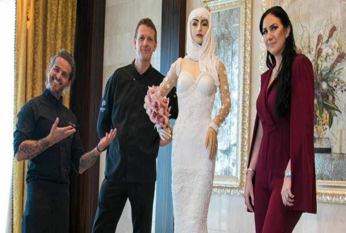 The worlds most expensive cake it looks like a wearing gown bride