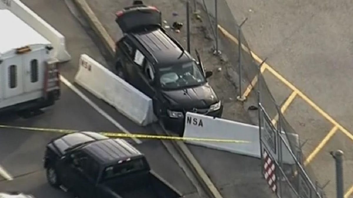 America: Shooting Outside NSA Headquarters and one person arrested