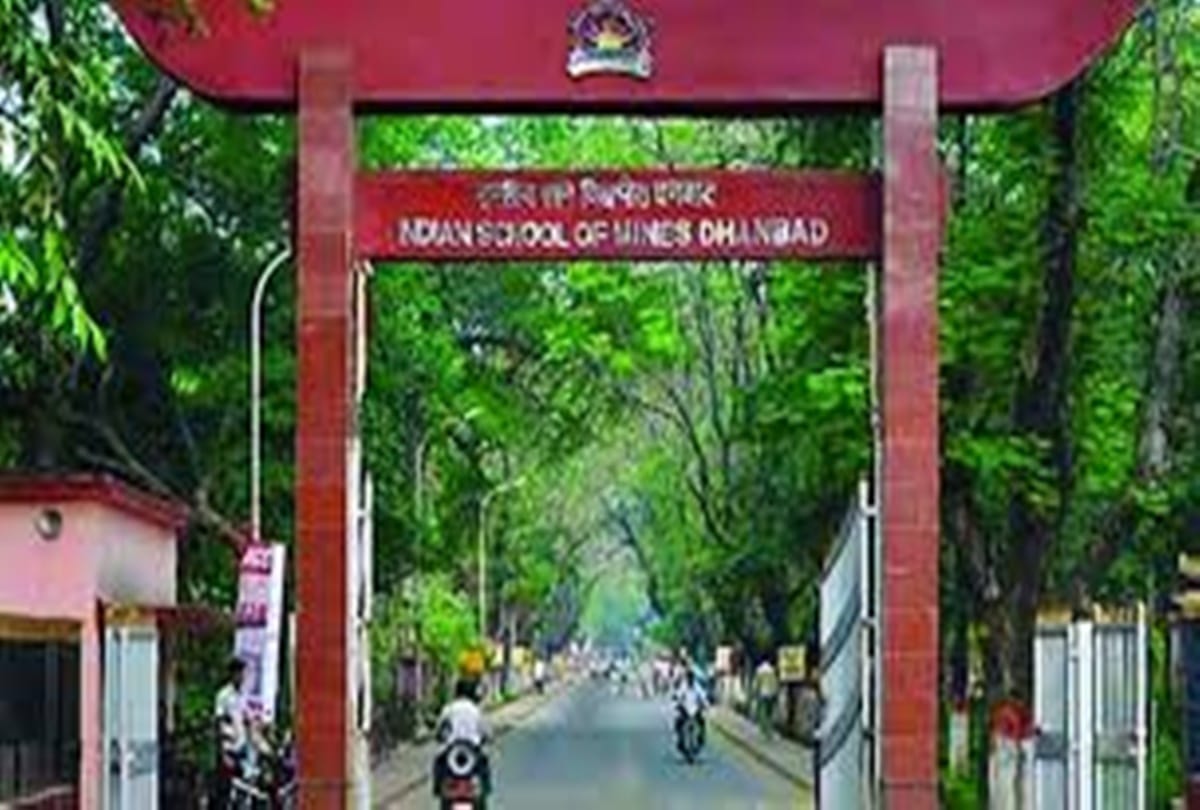 Government jobs in IIT for PG degree holders
