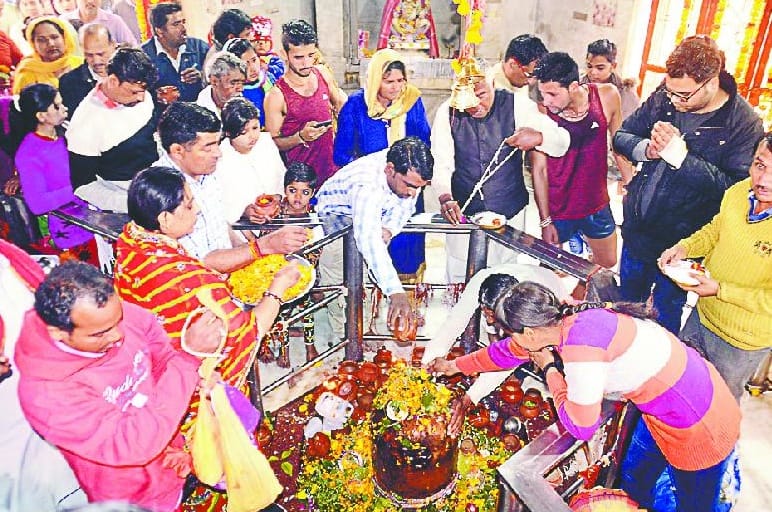 Jalabhishek of Mahadev in temples