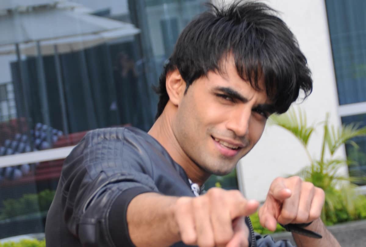 tv actor karan jotwani in lucknow
