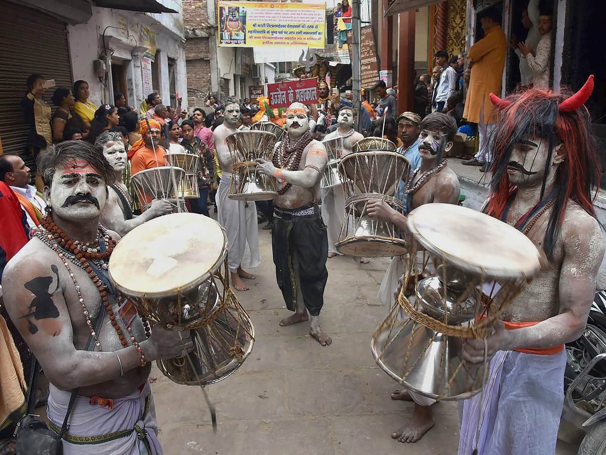 See how in the picture is being observed across the country on Shivratri