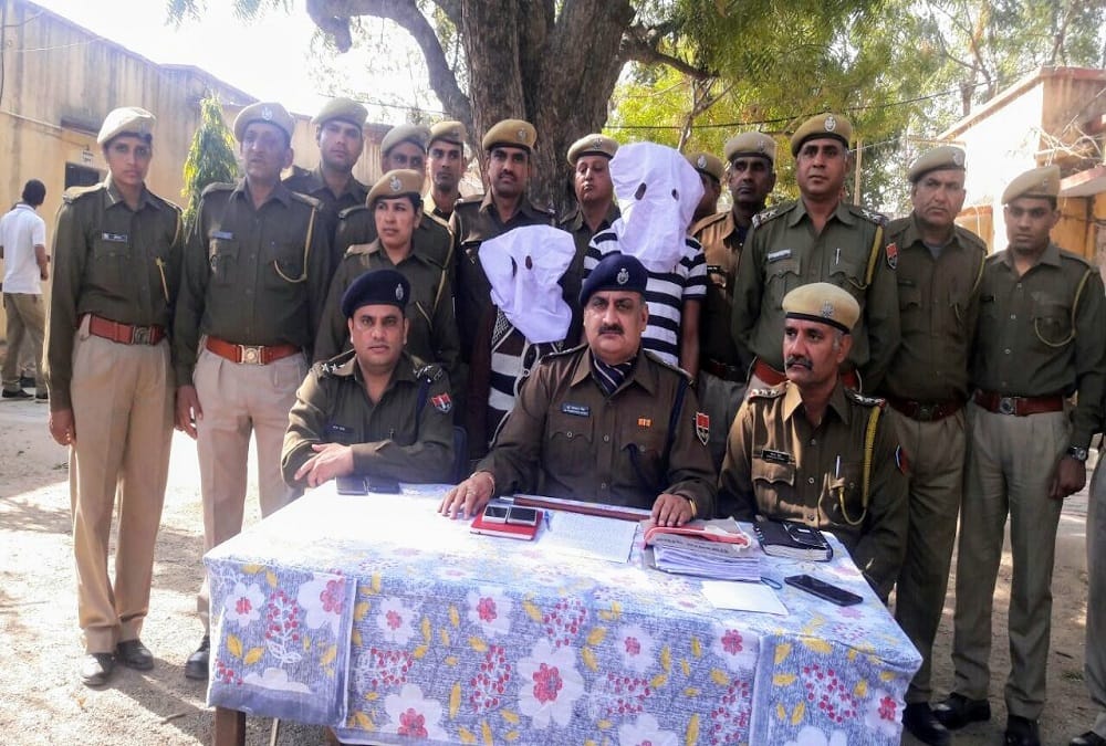 Rajasthan blind murder case open of driver in shahpura, husband and wife arrest