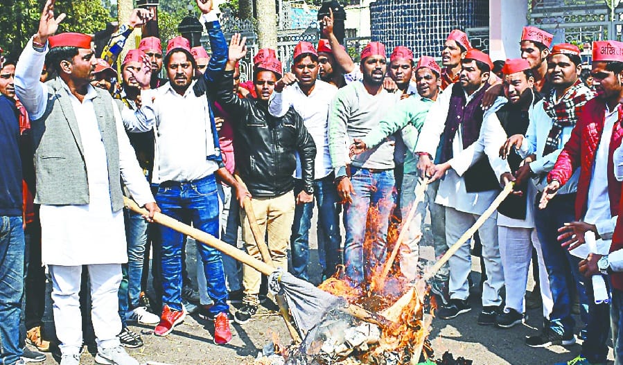 kulpati ko target karne ke liye rachi saajish