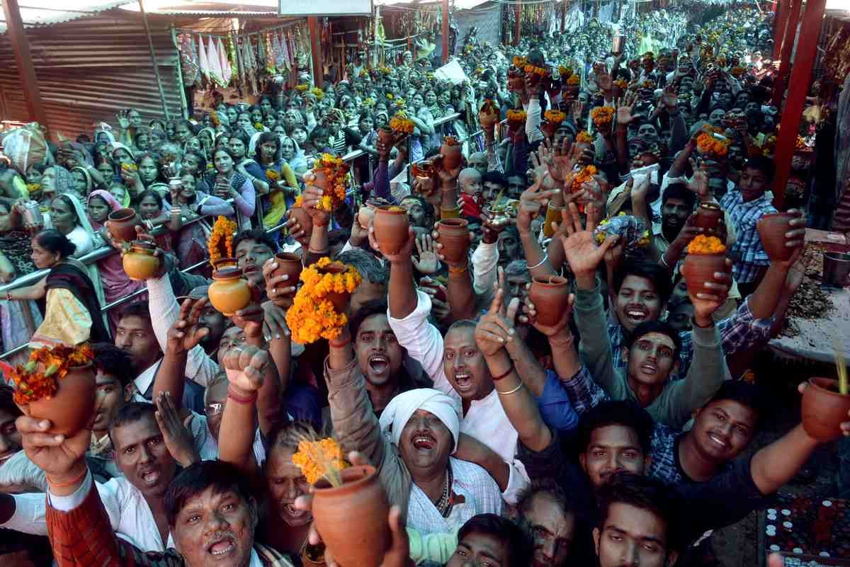 maha shivaratri festival second day in varanasi