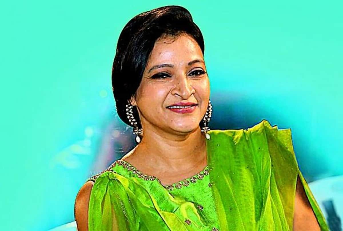 Mahesh Babu sister Manjula  Swaroop debut in Direction