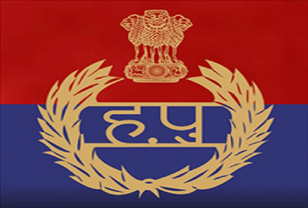 rajasthan alwar most wanted gangster surrender in front of haryana police