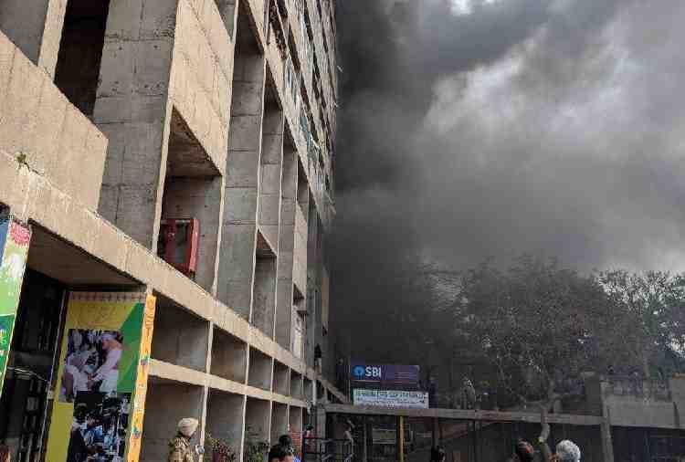 fire in haryana secreteriate in chandigarh