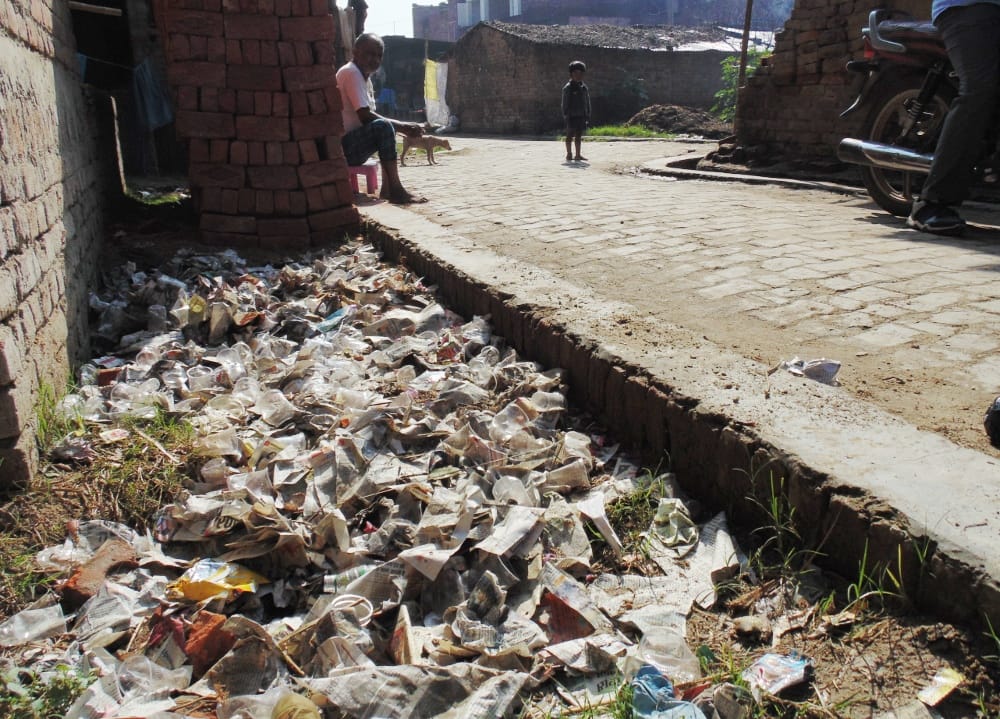 Gandhinagar: Dirt-filled gutters, broken roads do welcome
