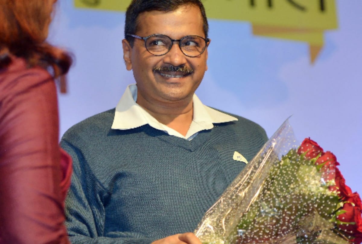 arvind kejriwal tweeted about the achievements in private schools