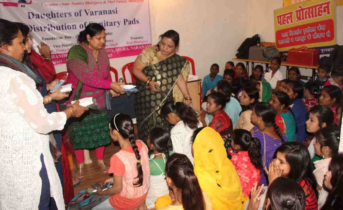 sanitary pad bank is open now in varanasi