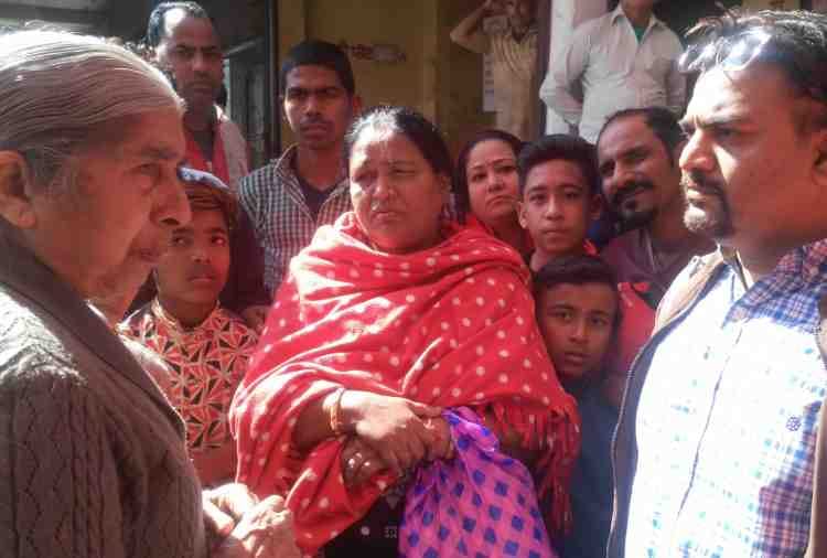 pakistani hindu people tweet to sushma swaraj for pm modi help