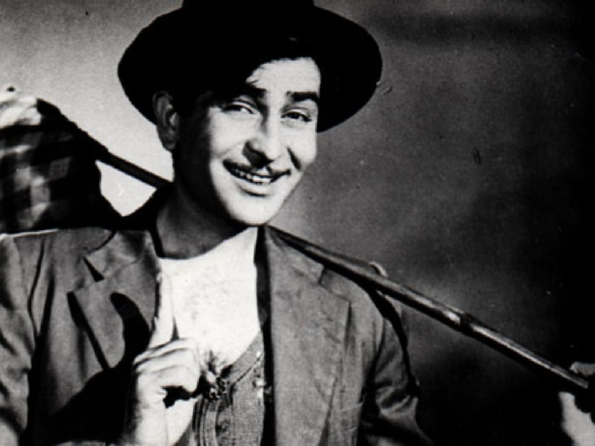 These are the country's famous film stars, who had become bankrupt in past