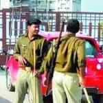 छात्राओं को परेशानी