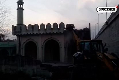 mosque replaced from hihgway in Muzaffarnagar uttar pradesh 