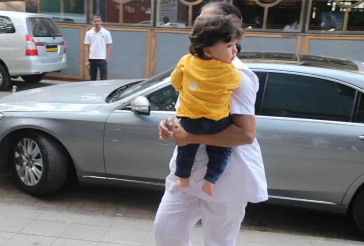 kareena kapoor son taimur ali khan spotted out of his gym