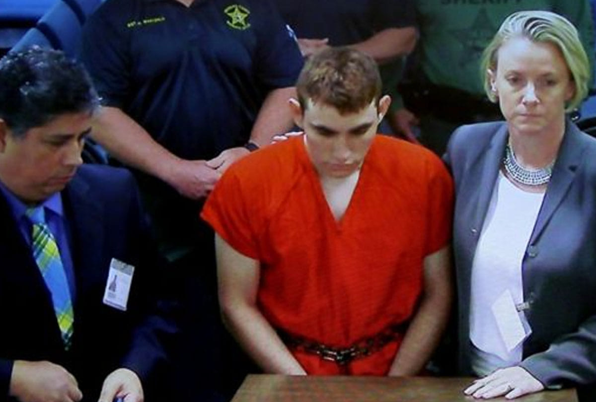 Florida shooting accused visited McDonald after execution of many students and ordered a burger 