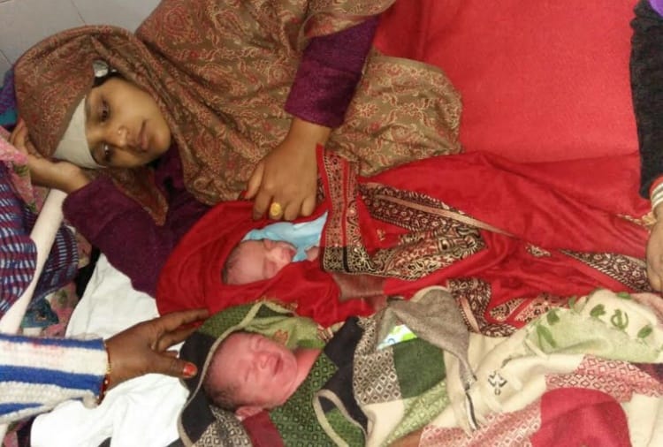 woman gave birth to twins in jammutawi express
