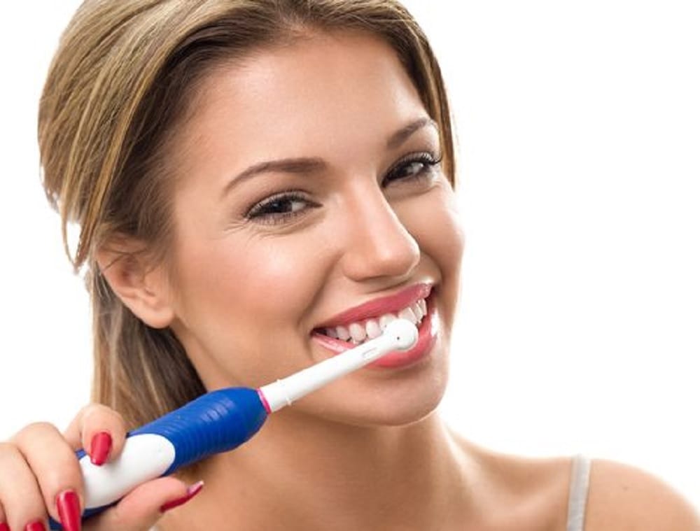 Improve the health of your teeth by purchasing the right tooth paste for them